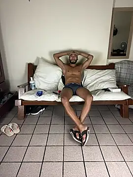 Snapshot of Dasul_ chatting on 03-03-25, 01:21 Dasul online show from 03-03-25, 01:21