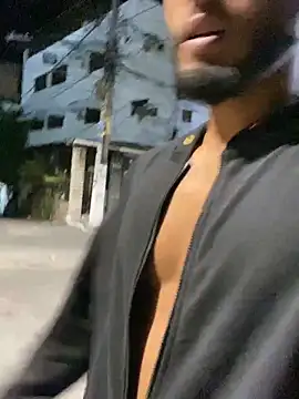 Snapshot of Dasul_ chatting on 10-28-25, 05:22 Dasul online show from 10-28-25, 05:22