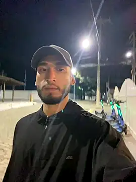 Snapshot of Dasul_ chatting on 11-28-25, 05:21 Dasul online show from 11-28-25, 05:21