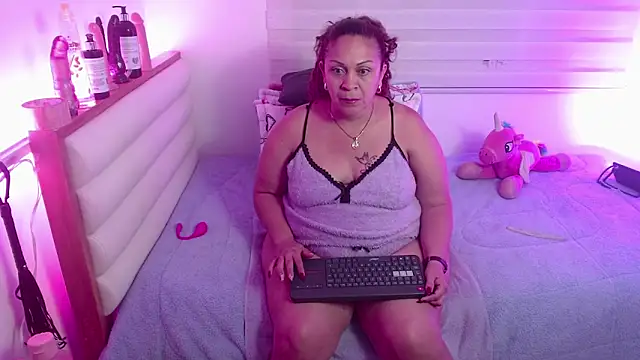 scarlettbooty online show from 04-11-26, 09:57