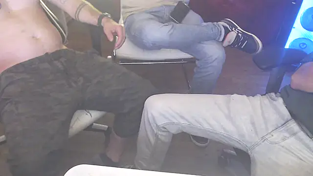 weknowourworth6999 online show from 09-11-25, 05:57