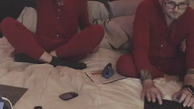 weknowourworth6999 online show from 10-02-25, 03:24