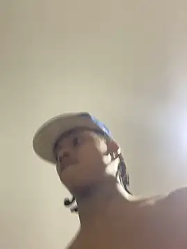 kyle ivo00 online show from 03-06-25, 02:51