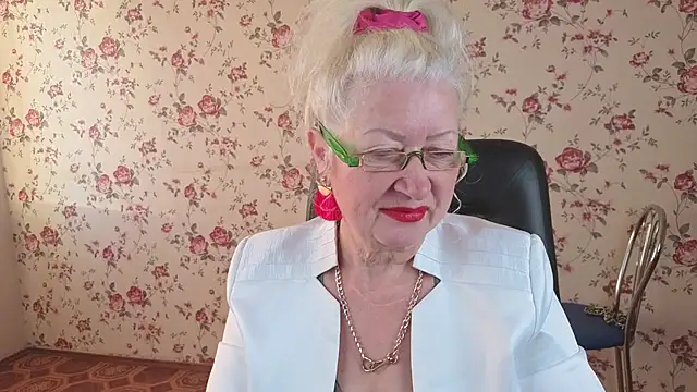 Snapshot of Maya_Mayflower chatting on 10-03-25, 03:58 Maya Mayflower online show from 10-03-25, 03:58