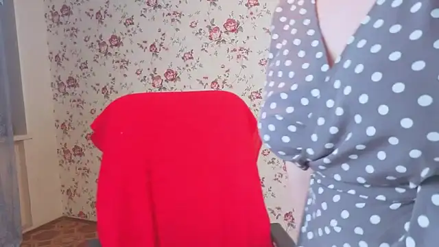 Snapshot of Maya_Mayflower chatting on 02-15-26, 03:47 Maya Mayflower online show from 02-15-26, 03:47