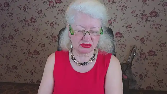 Snapshot of Maya_Mayflower chatting on 02-27-26, 02:44 Maya Mayflower online show from 02-27-26, 02:44