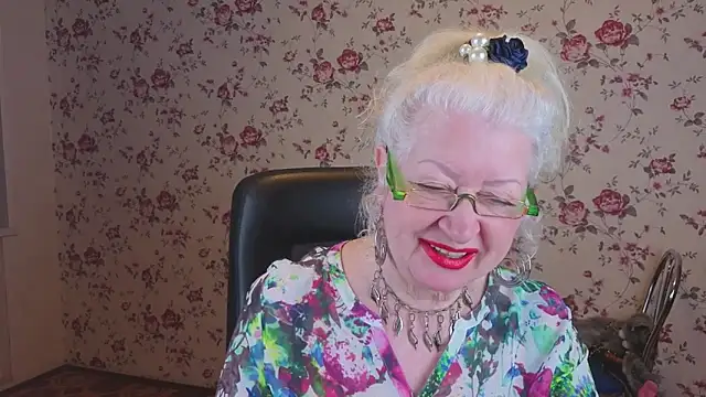 Snapshot of Maya_Mayflower chatting on 03-15-26, 02:50 Maya Mayflower online show from 03-15-26, 02:50