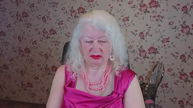 Snapshot of Maya_Mayflower chatting on 03-26-26, 03:12 Maya Mayflower online show from 03-26-26, 03:12