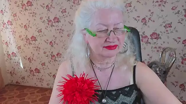 Snapshot of Maya_Mayflower chatting on 03-27-26, 08:59 Maya Mayflower online show from 03-27-26, 08:59