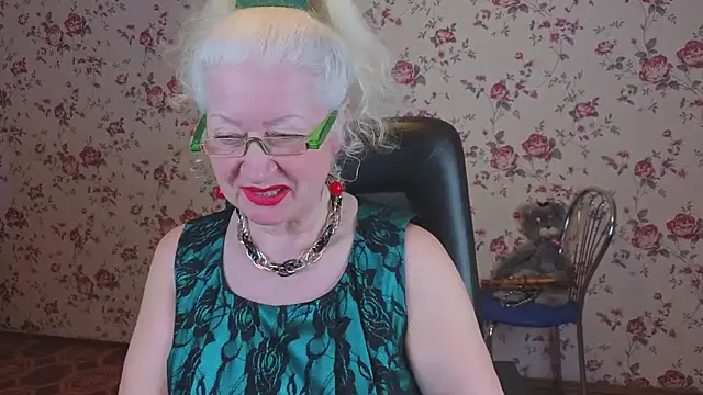 Snapshot of Maya_Mayflower chatting on 04-03-26, 03:04 Maya Mayflower online show from 04-03-26, 03:04