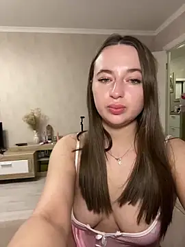 Snapshot of AlisaQSky chatting on 04-25-26, 06:49 AlisaQSky online show from 04-25-26, 06:49