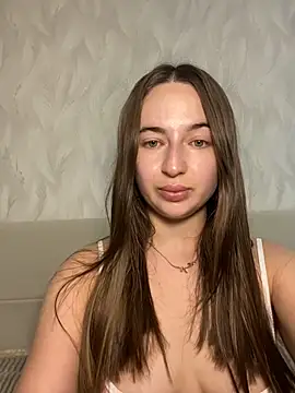 Snapshot of AlisaQSky chatting on 05-26-26, 09:16 AlisaQSky online show from 05-26-26, 09:16
