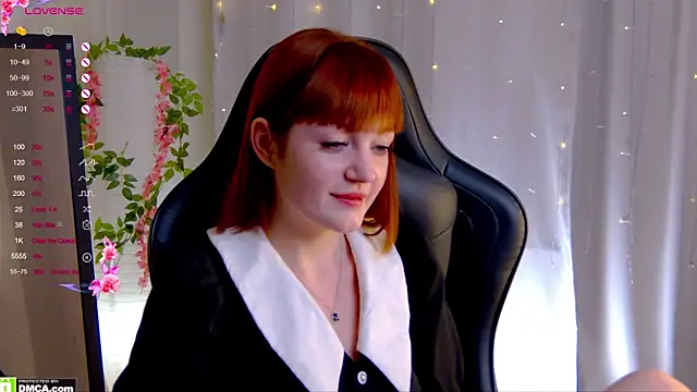 Snapshot of Ashley_Nicks chatting on 10-23-25, 03:28 Ashley Nicks online show from 10-23-25, 03:28