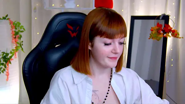 Snapshot of Ashley_Nicks chatting on 11-01-25, 02:02 Ashley Nicks online show from 11-01-25, 02:02