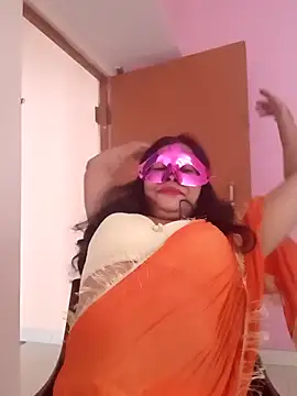 Snapshot of Ronak_kaur chatting on 11-07-25, 06:24 Ronak kaur online show from 11-07-25, 06:24