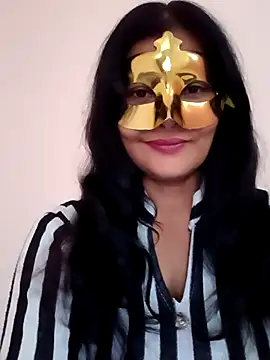Snapshot of Ronak_kaur chatting on 11-13-25, 06:23 Ronak kaur online show from 11-13-25, 06:23