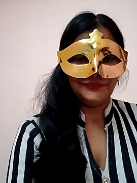 Snapshot of Ronak_kaur chatting on 11-30-25, 05:11 Ronak kaur online show from 11-30-25, 05:11