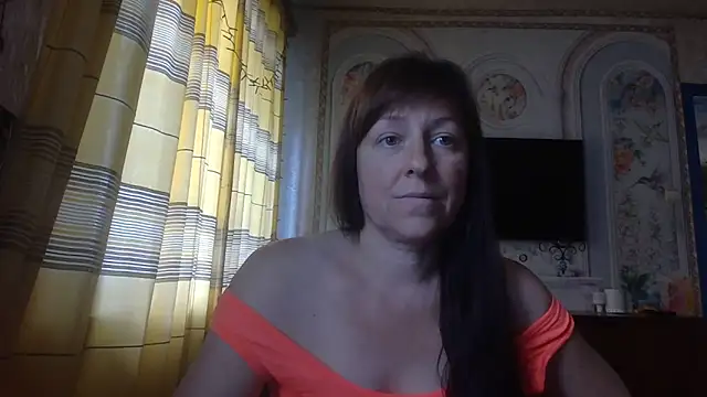 Snapshot of CarolinaReaperRed chatting on 06-03-26, 09:34 CarolinaReaperRed online show from 06-03-26, 09:34