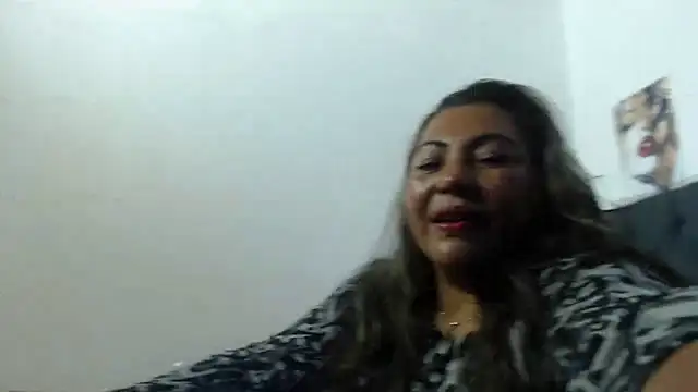 Snapshot of dihayara chatting on 05-16-26, 05:26 dihayara online show from 05-16-26, 05:26