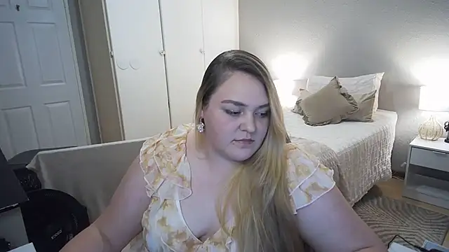 Neytjie online show from 11-26-25, 05:47