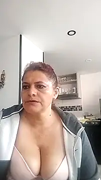 BiancaSteel online show from 11-07-25, 01:00