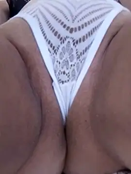 Sandra42 online show from 02-12-26, 01:39