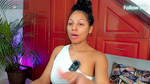 Sasha rd online show from 05-25-26, 01:17