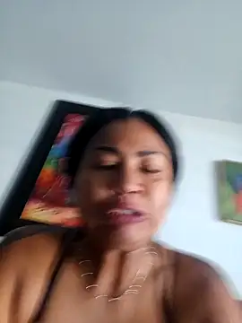 Ariana Rodriguez online show from 10-21-25, 01:12