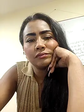 Snapshot of Ariana_Rodriguez chatting on 04-28-26, 02:55 Ariana Rodriguez online show from 04-28-26, 02:55