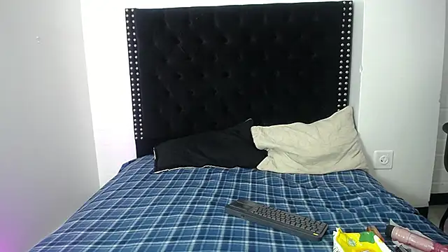 Ayliinn  online show from 03-14-25, 03:37