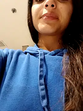 Valen Person online show from 09-24-25, 12:19