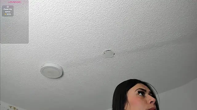 Cristal Velle online show from 04-17-26, 11:02