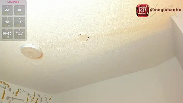 Snapshot of Cristal_Velle chatting on 07-03-26, 01:17 Cristal Velle online show from 07-03-26, 01:17