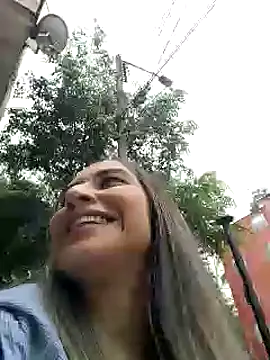 Isabella Varella online show from 03-05-25, 01:50