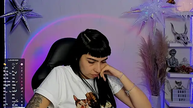 Saraa Desiree online show from 03-07-25, 12:58