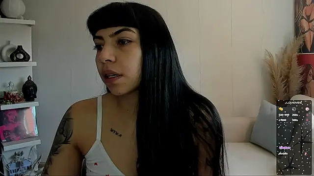 Saraa Desiree online show from 09-22-25, 03:47
