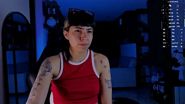 Saraa Desiree online show from 04-11-26, 02:49