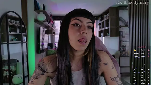 Snapshot of Saraa_Desiree chatting on 06-01-26, 07:59 Saraa Desiree online show from 06-01-26, 07:59