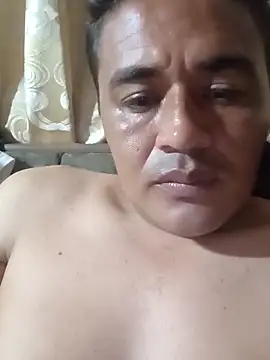 Snapshot of candy_-_king chatting on 02-03-26, 04:21 candy - king online show from 02-03-26, 04:21