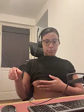 Melia Rayne online show from 01-07-26, 12:07