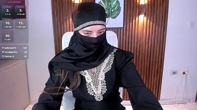 Snapshot of salma_arabicc chatting on 03-11-25, 11:01 salma arabicc online show from 03-11-25, 11:01