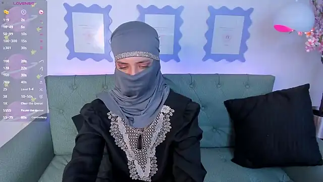 Snapshot of salma_arabicc chatting on 03-21-25, 11:12 salma arabicc online show from 03-21-25, 11:12