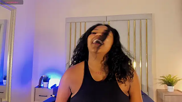 Candaceoweens online show from 09-29-25, 03:44