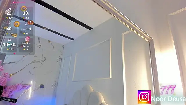 Candaceoweens online show from 02-11-26, 03:44