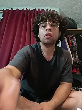 DocPepino online show from 02-04-26, 03:56