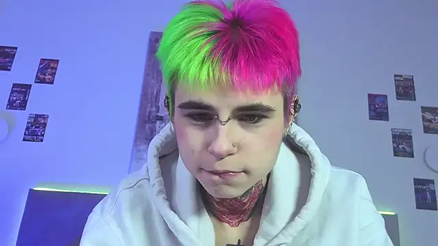 Snapshot of Alex_Vallley chatting on 10-06-25, 08:28 Alex Vallley online show from 10-06-25, 08:28