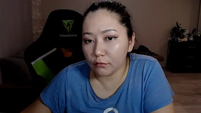 LisaAsianFlower online show from 03-20-25, 02:42