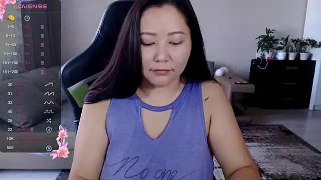 LisaAsianFlower online show from 09-16-25, 05:41