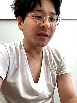 waka3232 online show from 09-18-25, 02:35