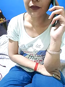 Snapshot of Cute-Zarina chatting on 09-28-25, 05:40 Cute-Zarina online show from 09-28-25, 05:40